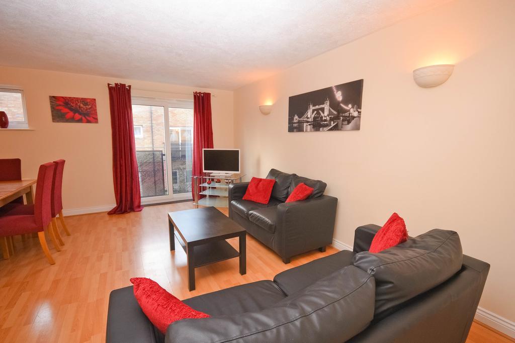 Town Or Country - Clench Street Apartment Southampton Bagian luar foto