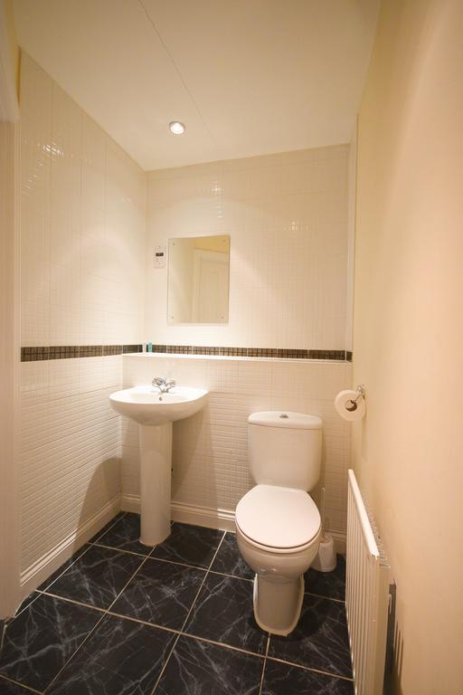 Town Or Country - Clench Street Apartment Southampton Bagian luar foto