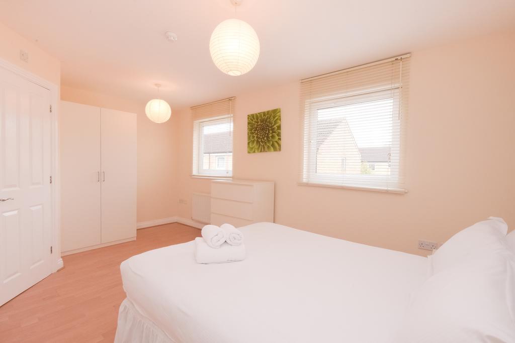 Town Or Country - Clench Street Apartment Southampton Bagian luar foto
